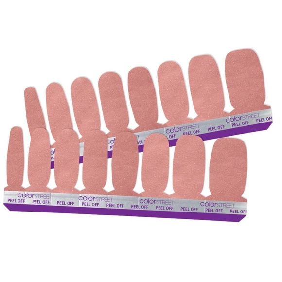 Color Street - At The Plaza, pale pink shimmer - Picture 4 of 8